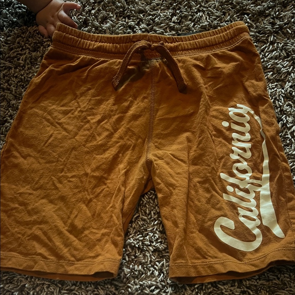 H&M Men's Tan Athletic Shorts